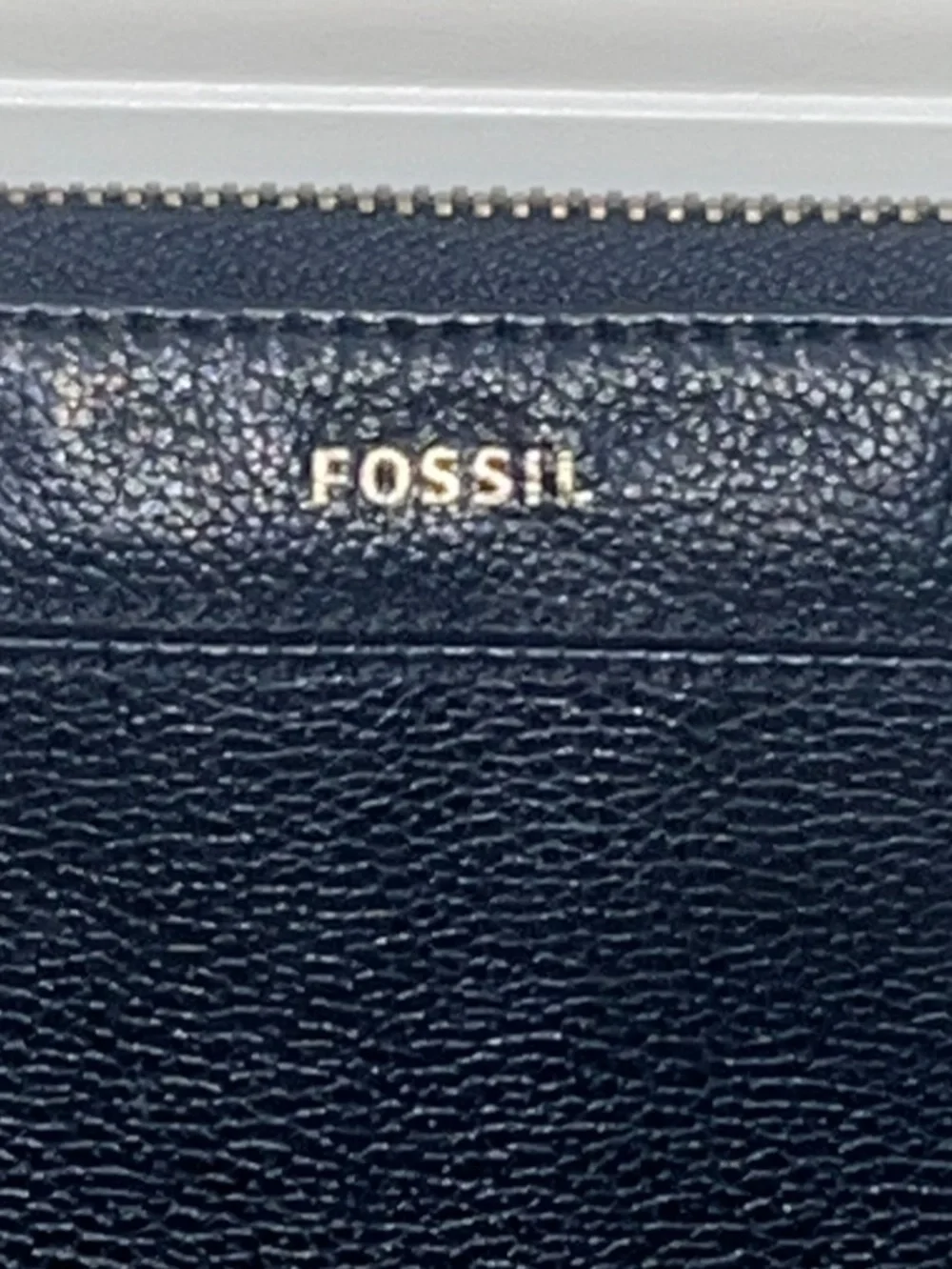 Fossil Women’s Black Solid Zip-Around Wallet Organizer w/ Credit Card Slots